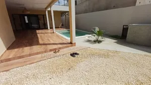 4chbre Villa dans Somone, Thiès Sud à Vendre