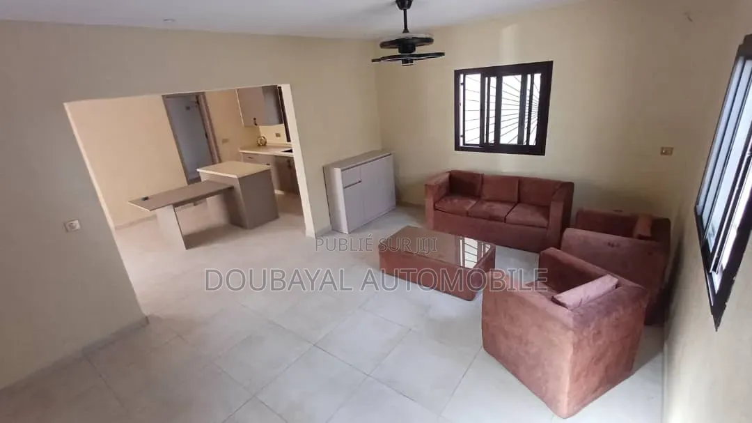 4chbre Villa dans Somone, Thiès Sud à Vendre