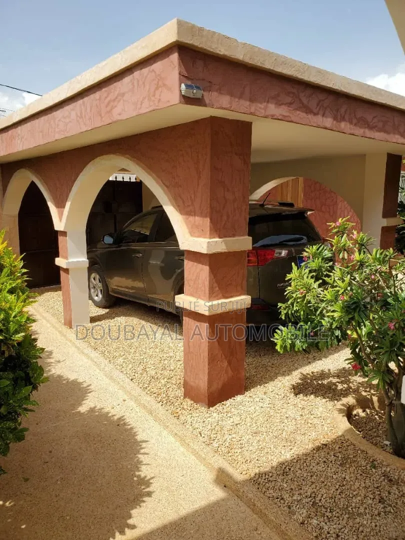 2chbre Villa dans Somone, Thiès Sud à Vendre