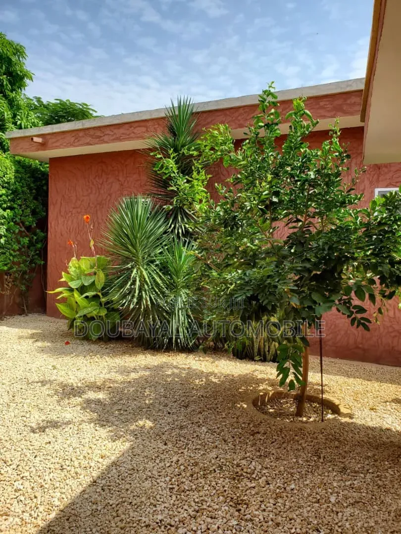 2chbre Villa dans Somone, Thiès Sud à Vendre
