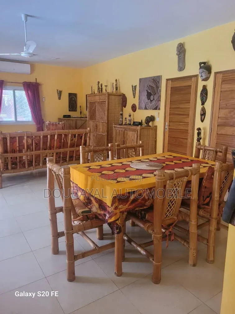 2chbre Villa dans Somone, Thiès Sud à Vendre