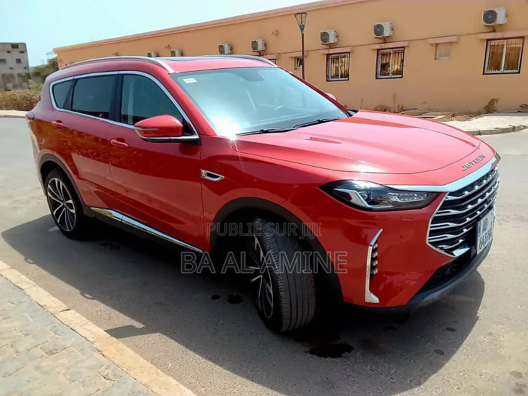 Jetour X70 Plus 2025 Rouge