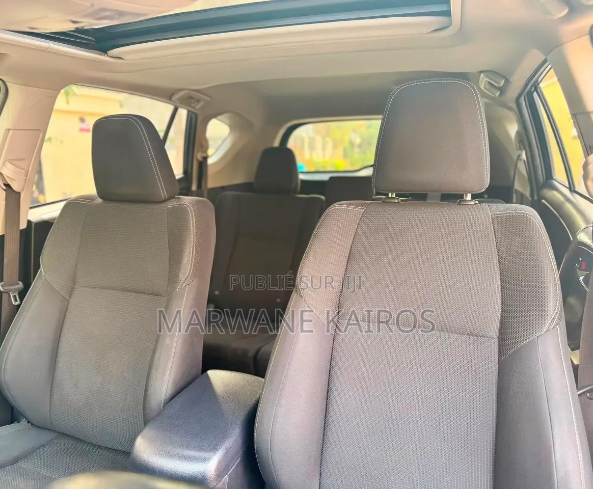 Toyota RAV4 2017 Bleu