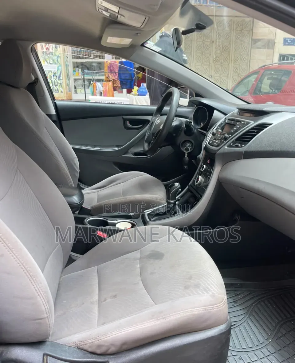 Hyundai Elantra 2016 Noir