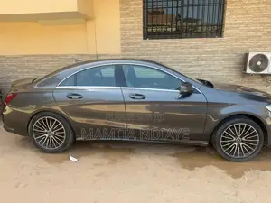 Mercedes-Benz GLA 250 SV Premium 2014 Noir