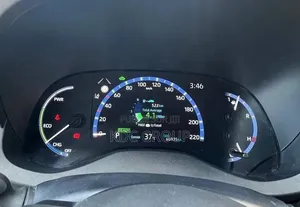 Toyota Yaris Cross 2023 Gris