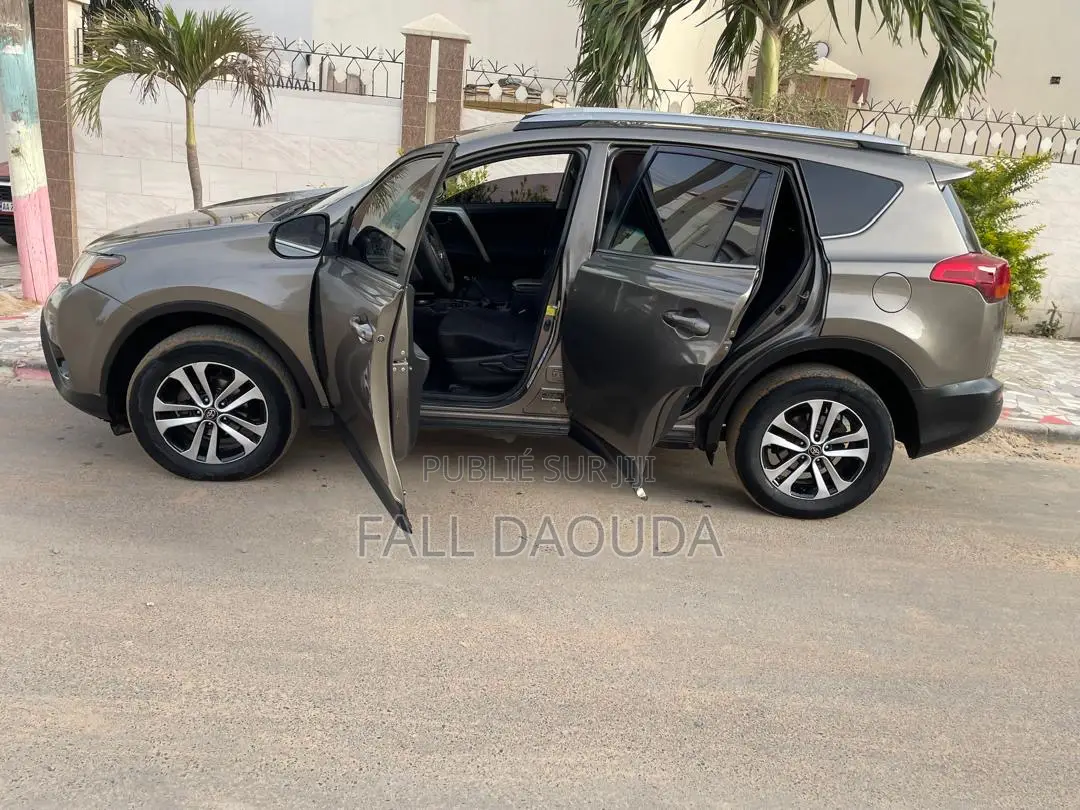 Toyota RAV4 2016 Autre