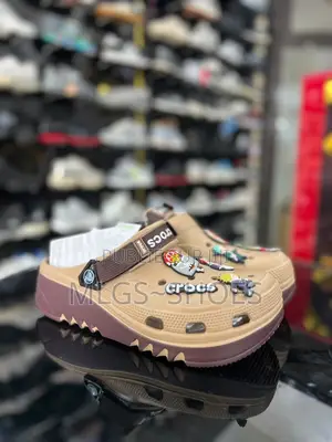 Crocs Disponible