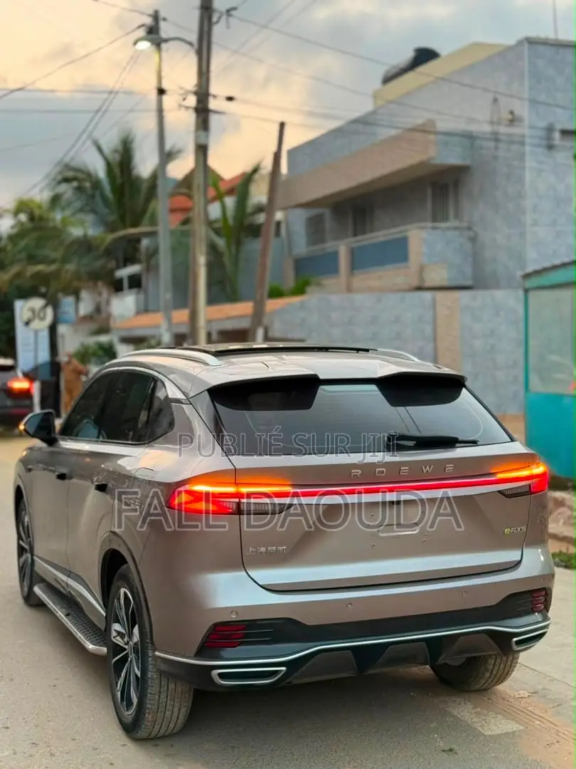Roewe RX5 2023 Gris