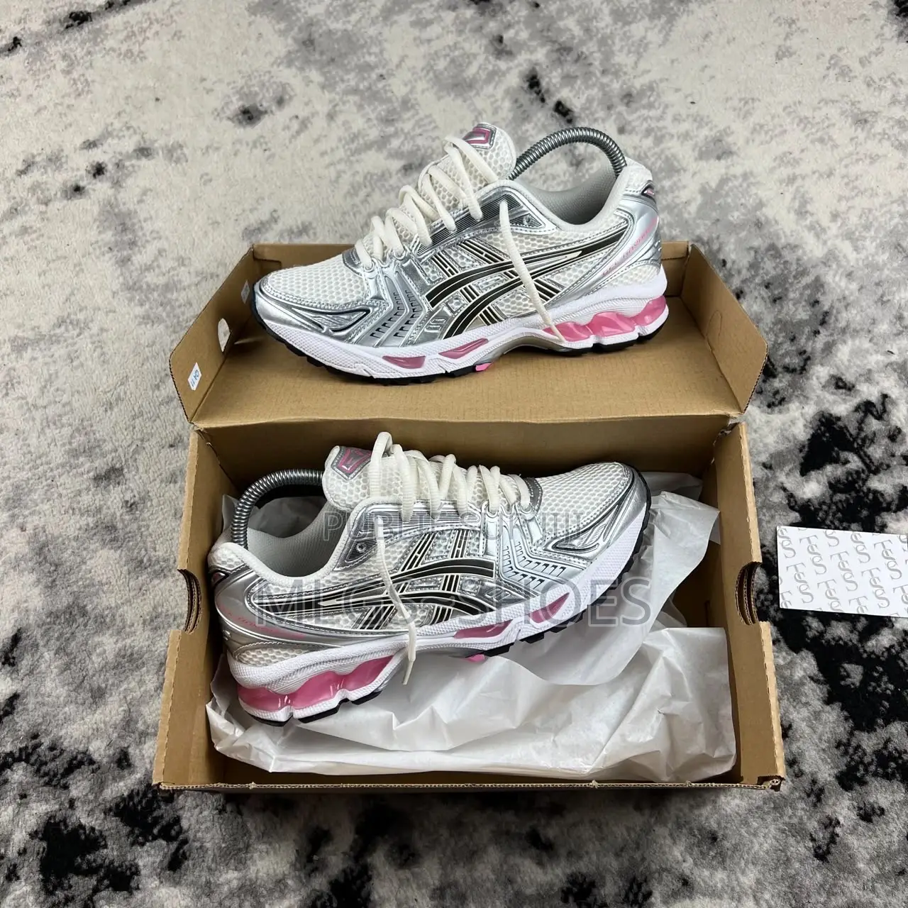 Asics Rose