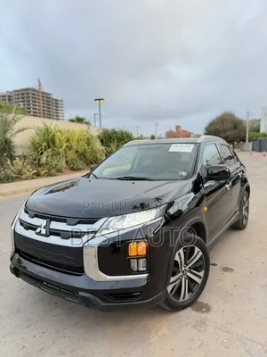 Mitsubishi Outlander 2021 Noir