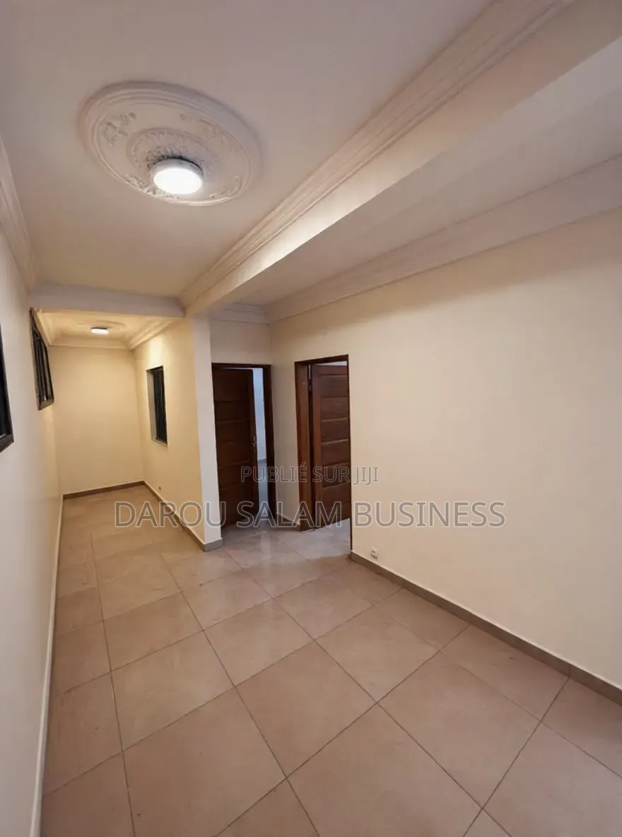 4chbre Appartement dans Patte D'Oie, Yoff à Louer