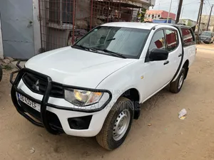 Mitsubishi L200 2015 Blanc
