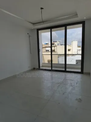 3chbre Appartement dans Vdn Cité Cpi, Mermoz Sacré-Cœur à Vendre