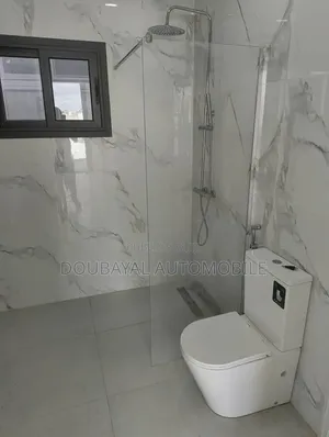 3chbre Appartement dans Vdn Cité Cpi, Mermoz Sacré-Cœur à Vendre