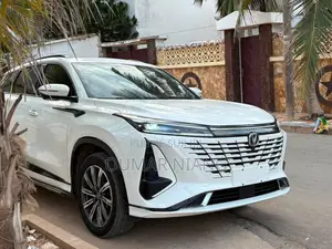 Nouveau Changan CS75 2024 Blanc