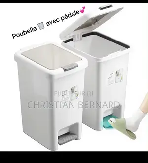 Poubelle À Pédales