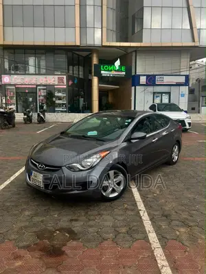 Hyundai Elantra 2013 Marron