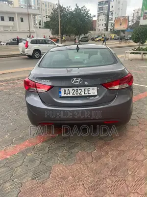 Hyundai Elantra 2013 Marron