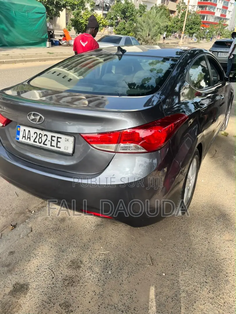 Hyundai Elantra 2013 Marron