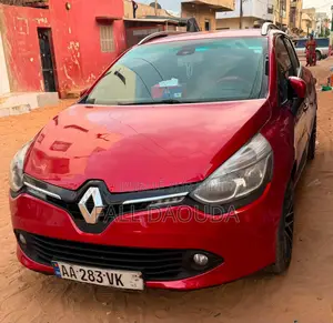 Renault Clio 2015 Rouge