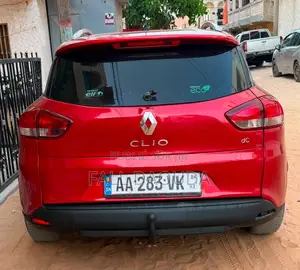 Renault Clio 2015 Rouge