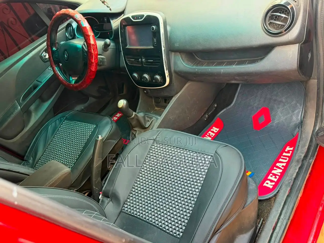 Renault Clio 2015 Rouge