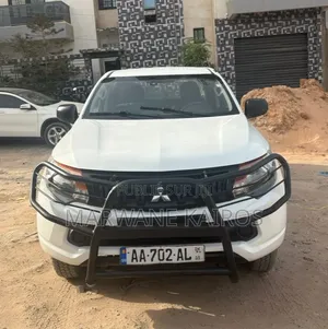 Mitsubishi L200 2019 Blanc