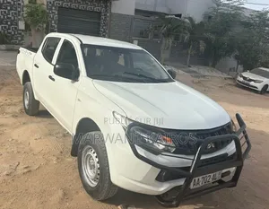 Mitsubishi L200 2019 Blanc