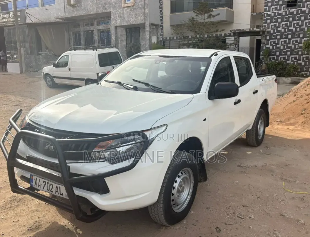 Mitsubishi L200 2019 Blanc