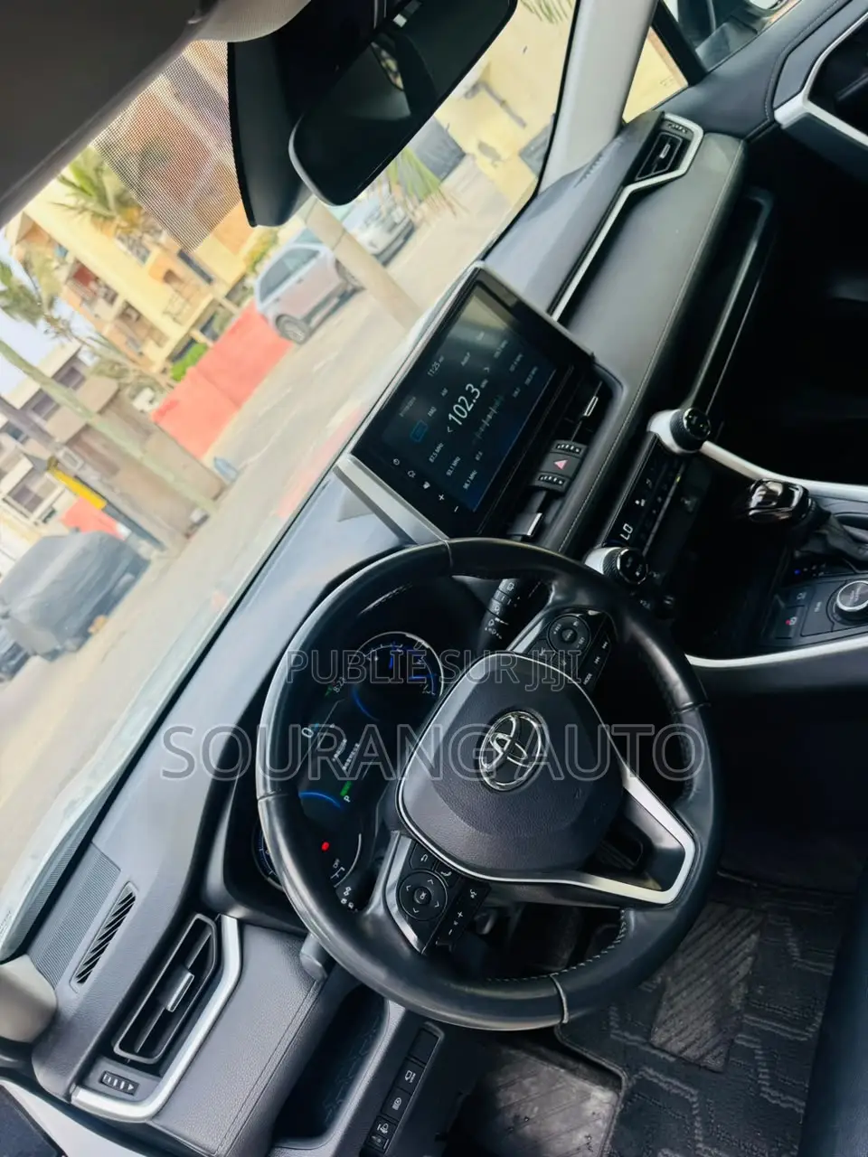 Toyota RAV4 XLE Premium 2021 Blanc