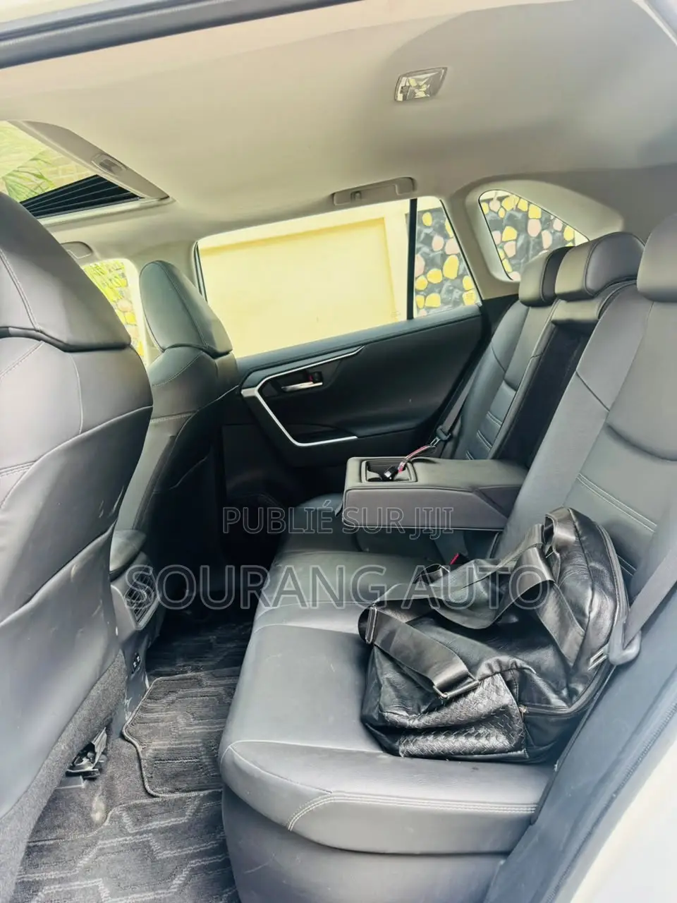 Toyota RAV4 XLE Premium 2021 Blanc