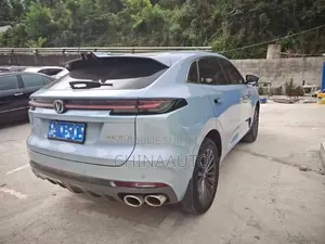 Changan UNI-K 2022 Bleu