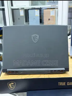 Nouveau Ordinateur portable MSI Katana 15 16GB Intel Core i7 SSD 1T