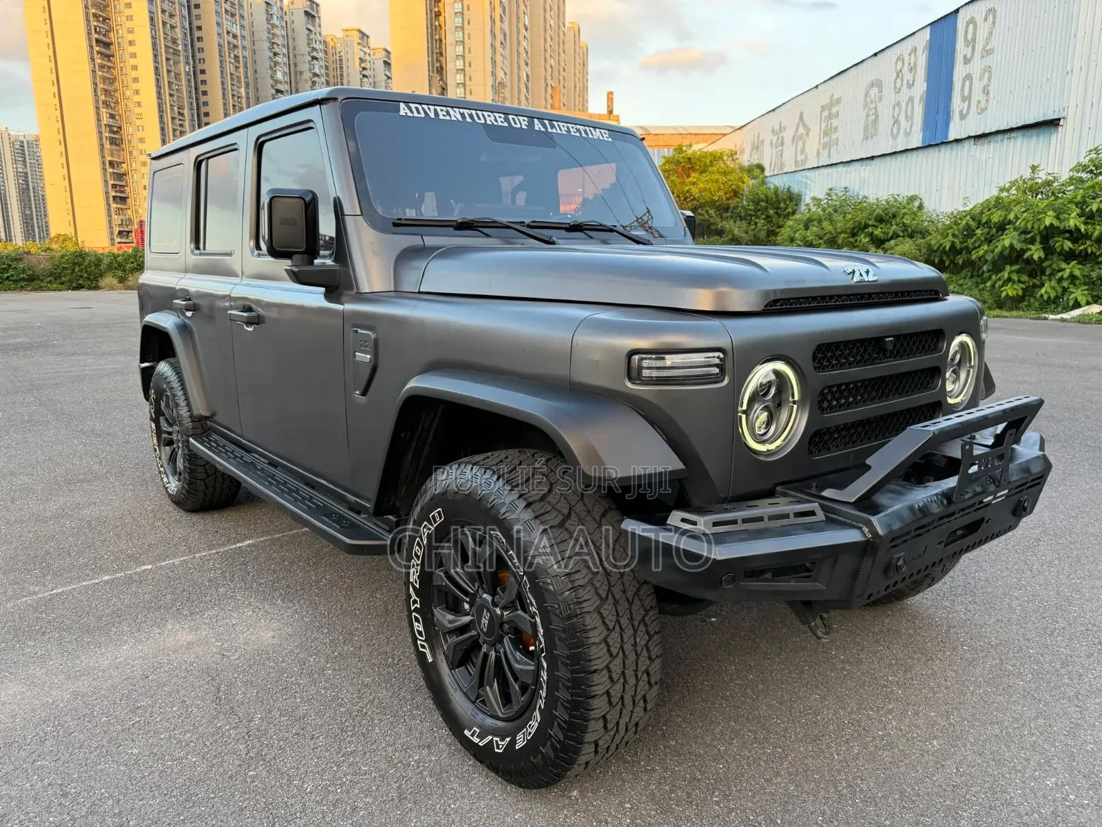 BYD E1 2025 Gris