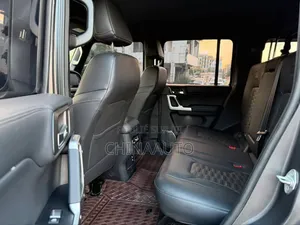 BYD E1 2025 Gris