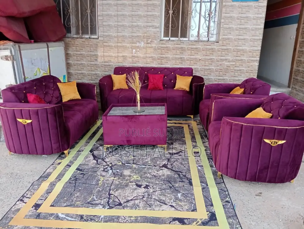 Salons 7 Places Disponibles À 300000 Adresse Golf Sud