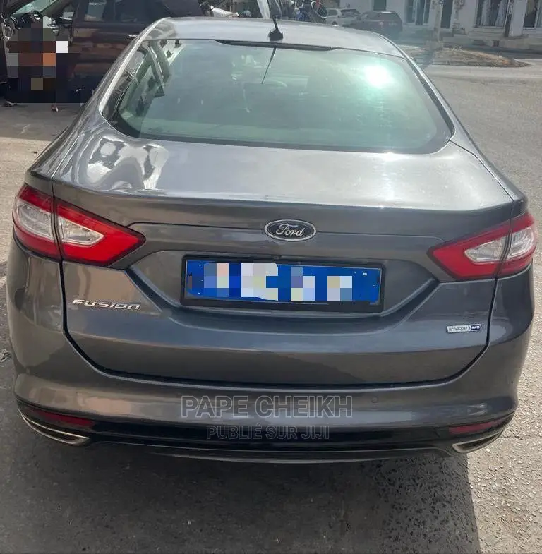 Ford Fusion 2014 Gris