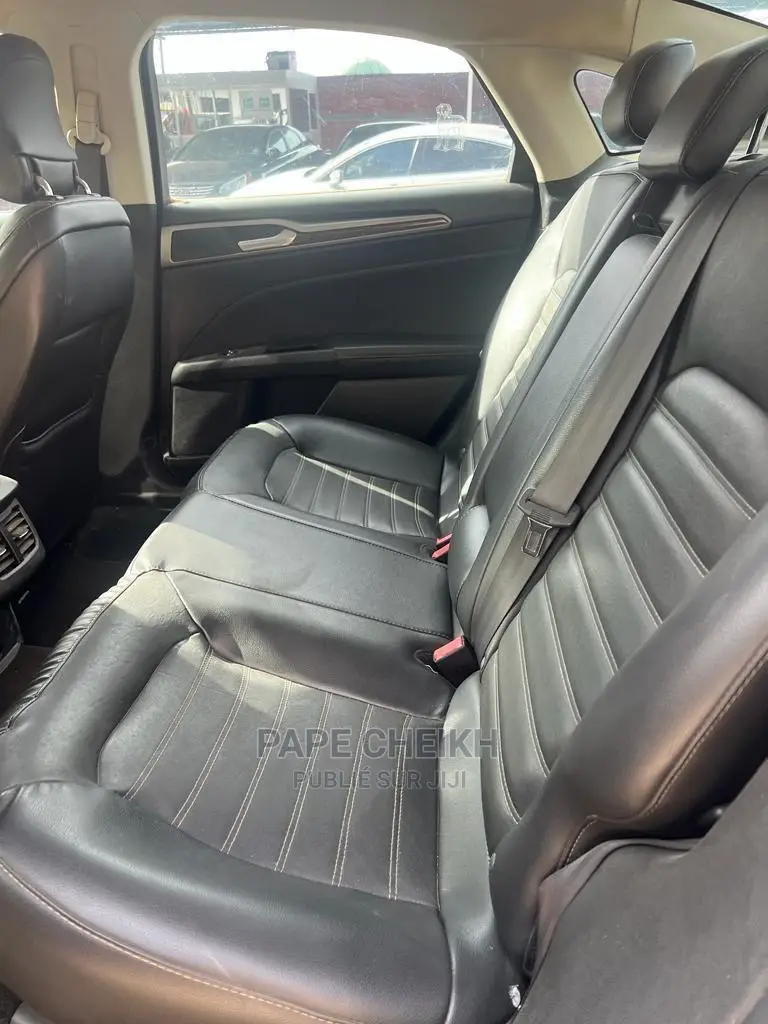 Ford Fusion 2014 Gris