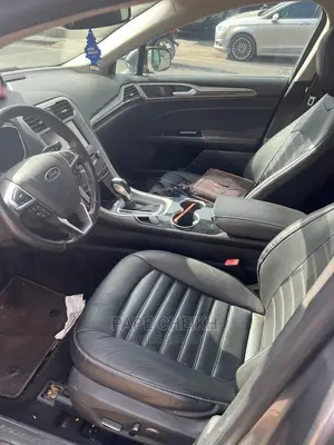 Ford Fusion 2014 Gris