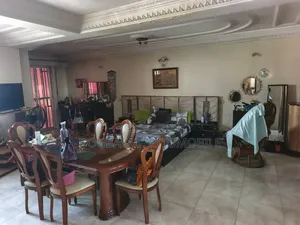 5chbre Villa dans Vdn, Mermoz Sacré-Cœur à Vendre