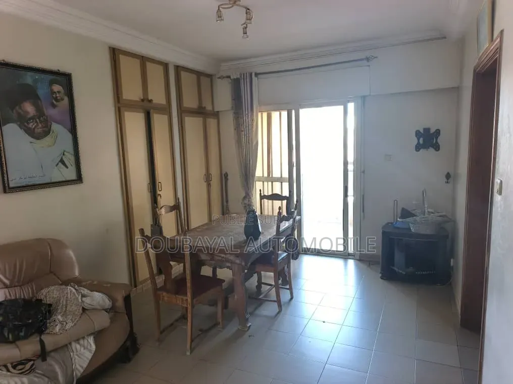 5chbre Villa dans Vdn, Mermoz Sacré-Cœur à Vendre