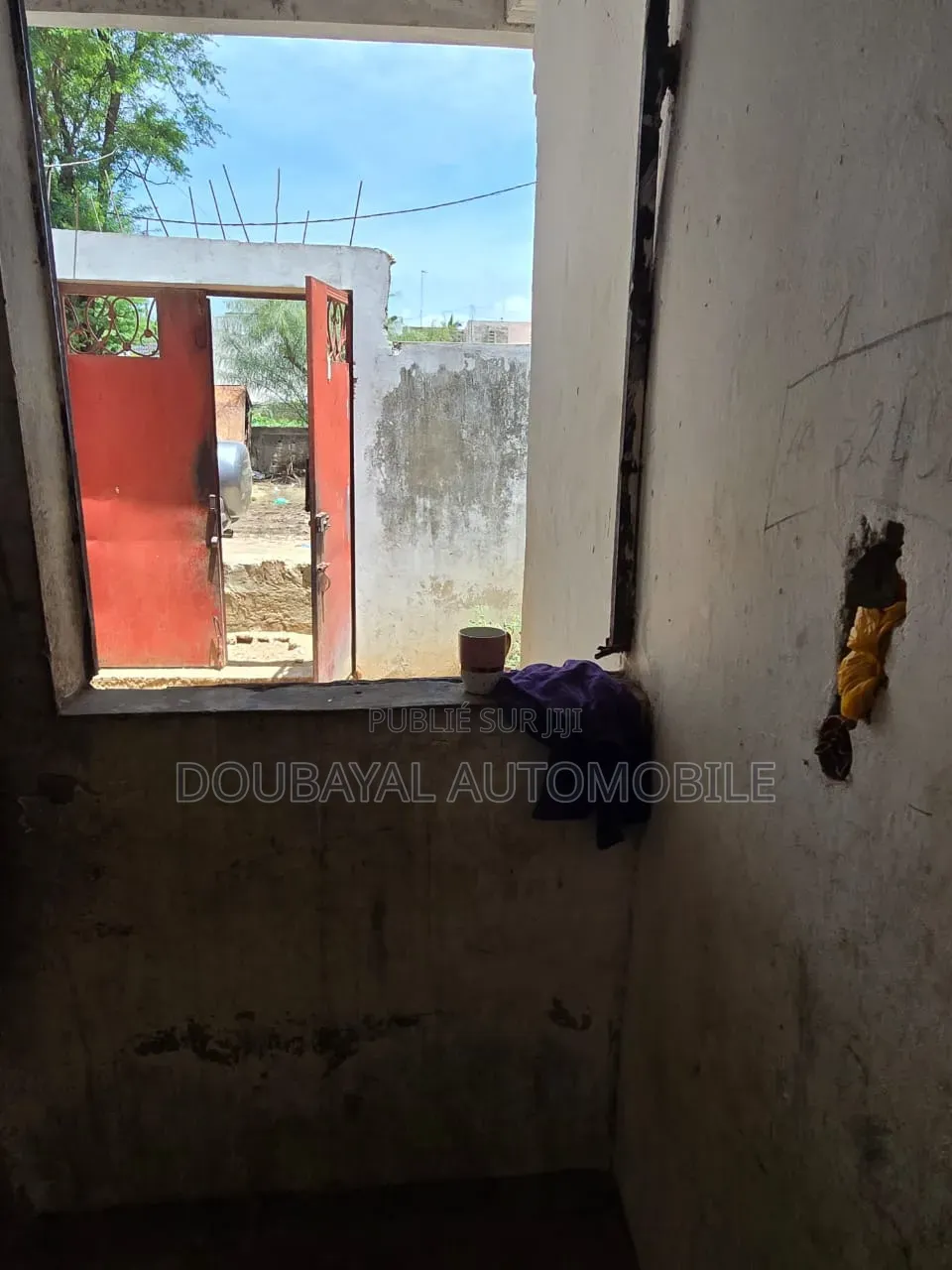 4chbre Villa dans Grand Mbour, Thiès Sud à Vendre