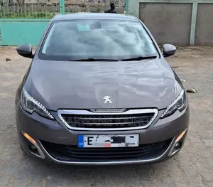 Peugeot 308 2016 Gris