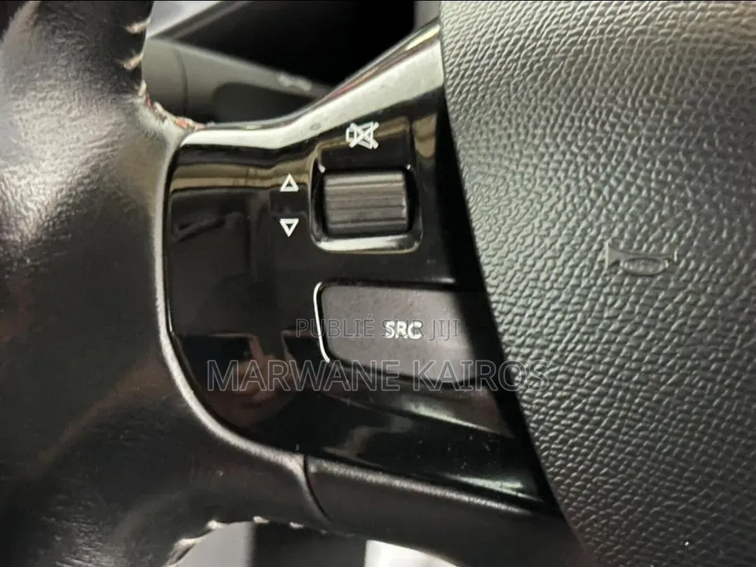 Peugeot 308 2016 Gris