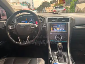 Ford Fusion 2015 Blanc