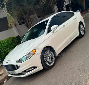 Ford Fusion 2015 Blanc