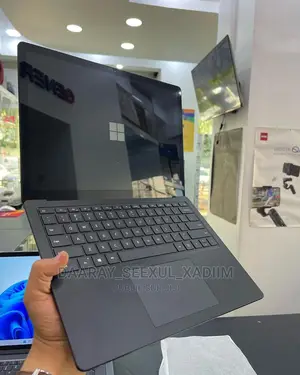 New Microsoft Surface Laptop 4 16GB Intel Core I7 SSD 512GB