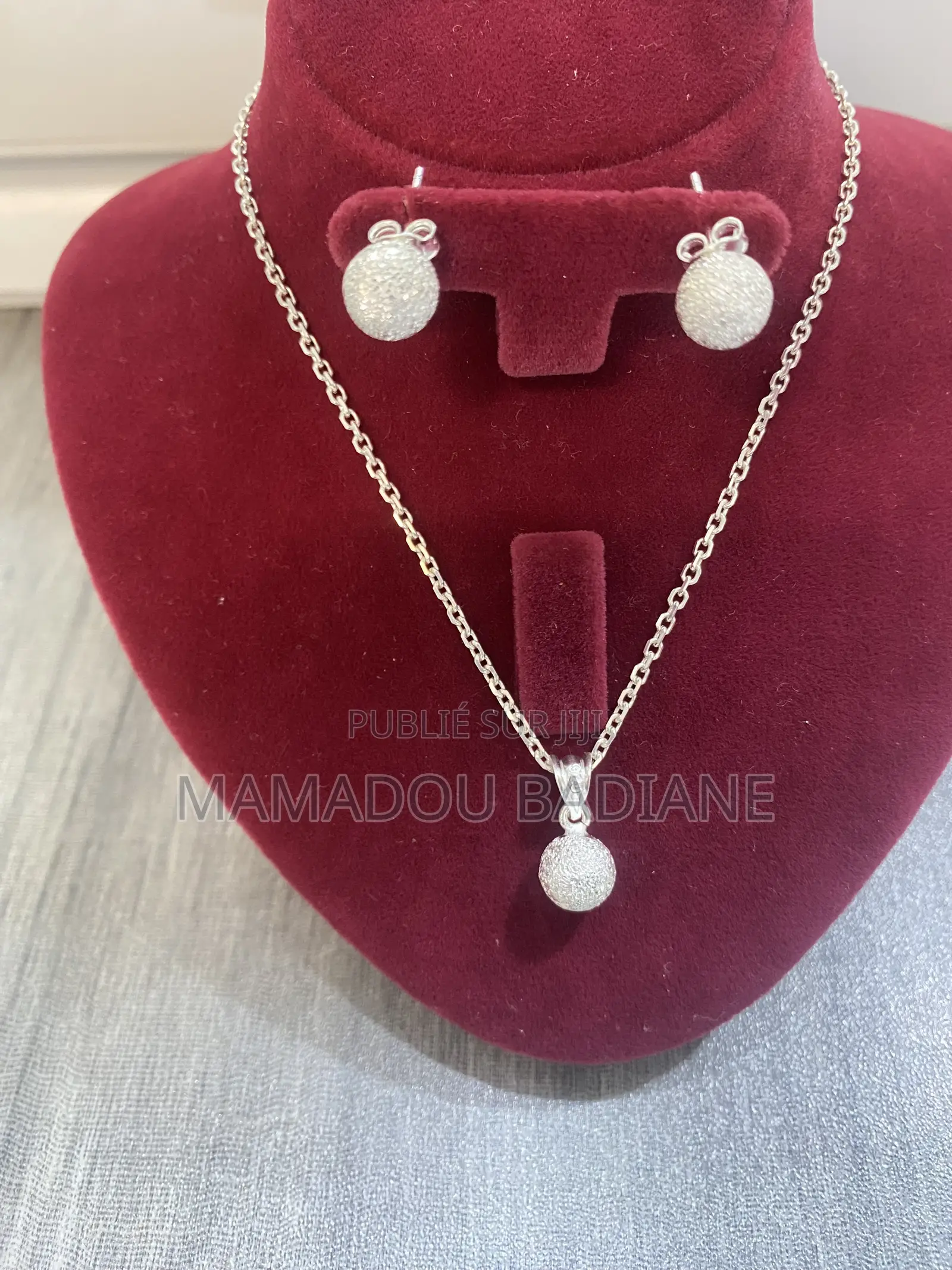 Collier ,Boucles D’oreilles,pendentif Et Bagues Pour Femme