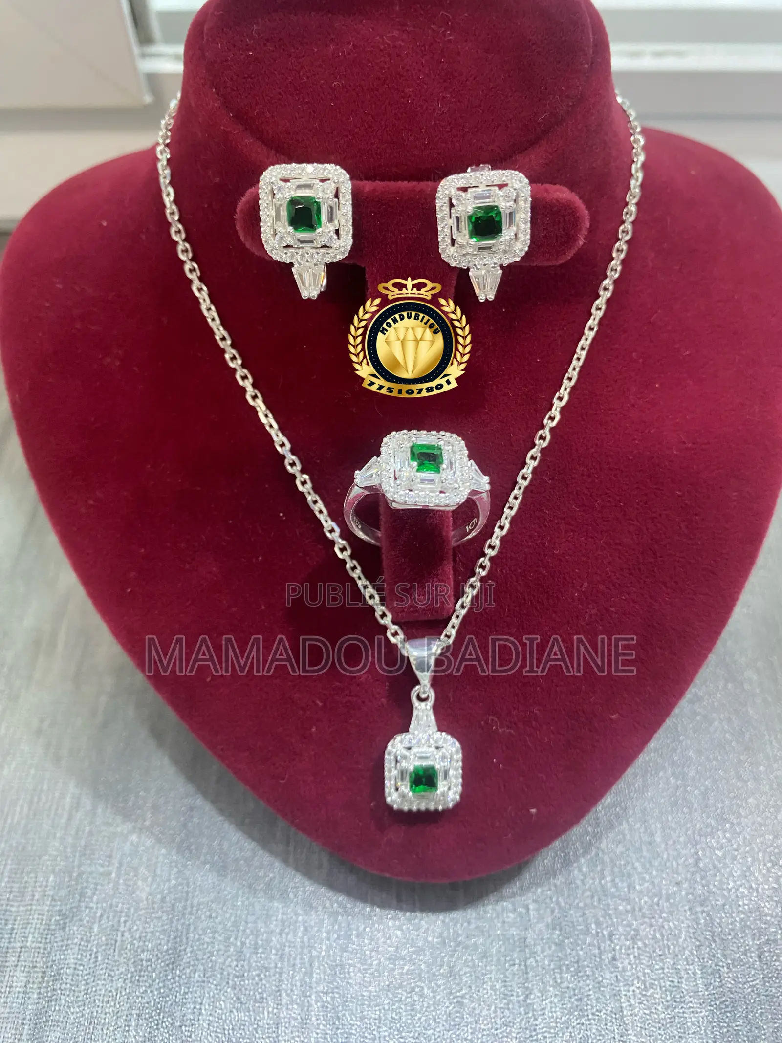 Collier ,Boucles D’oreilles,pendentif Et Bagues Pour Femme
